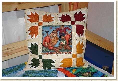 Bear Paw Herbstkissen