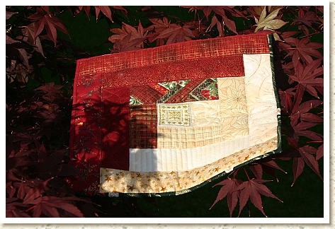 Weihnachtslogcabin rot gold