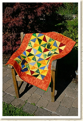 Taufdecke mit Hand- und Fussabdrücken